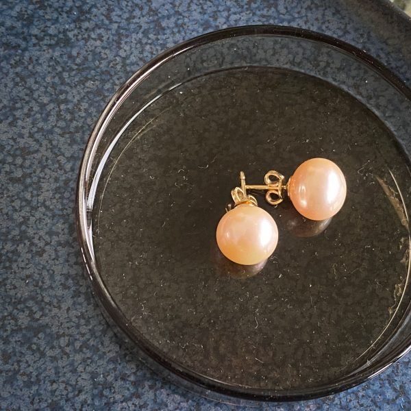 oorbellen buttons Pareloorsteker goud Zoetwater Roos webshop juwelier